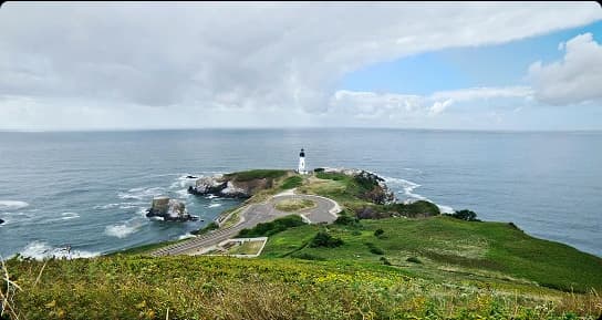 Yaquina Head Lighthouse